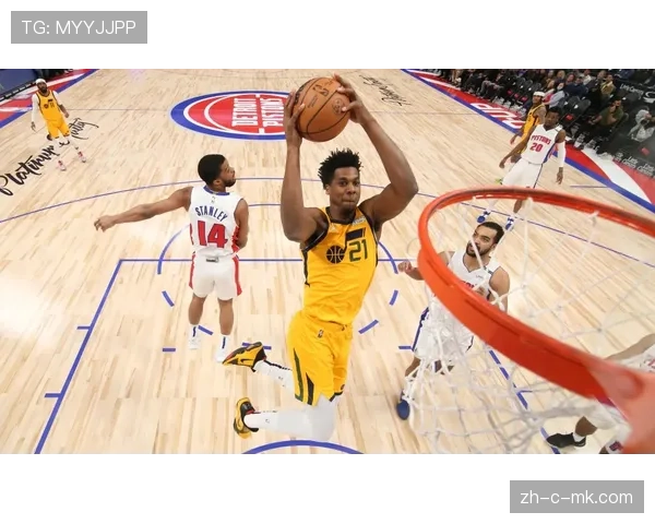 黄蜂完成22分大逆转 鲍尔带伤出战展现核心权重